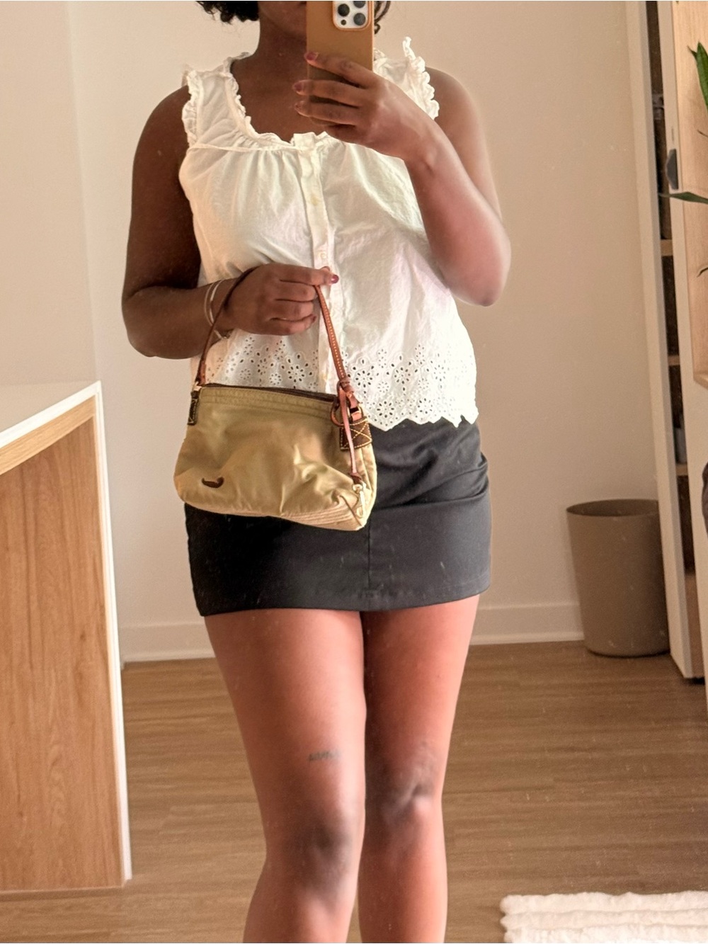 Dooney & Bourke Small Shoulder Bag in Light Gold and Tan
